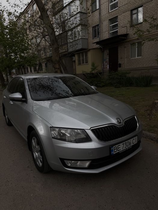 Продам машину в гарному стані