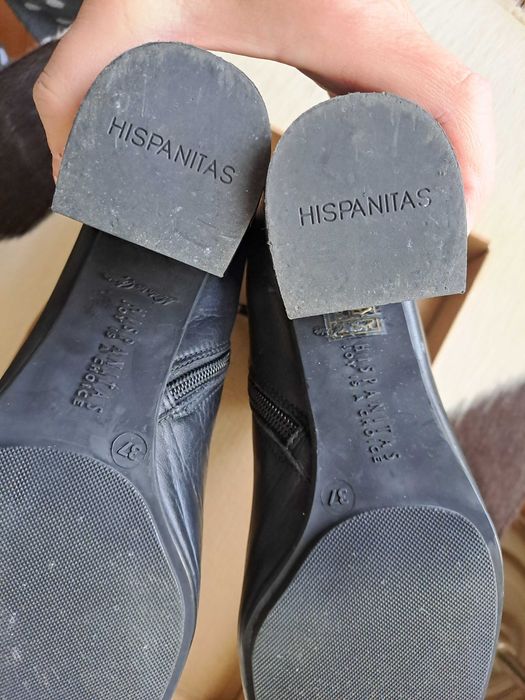Botas em pele preta- Hispanitas