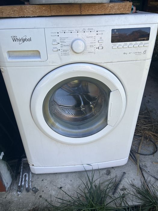 Pralka whirlpool