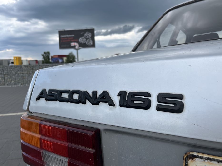 Opel Ascona  1.6