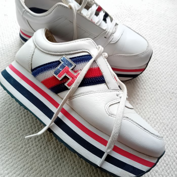 Buty 38 Tommy Hilfilger  białe 25 cm