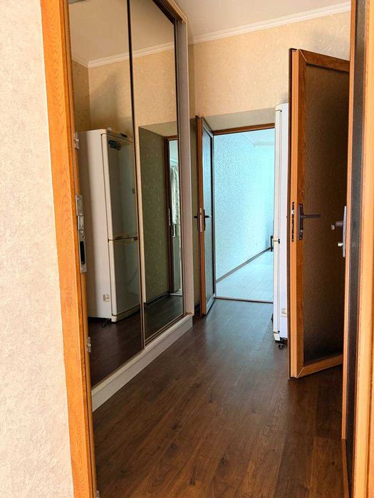 ВІД ВЛАСНИКА! Продам 1 к/к на землі (вул.Садова, біля Шторму)