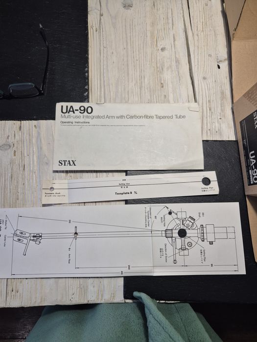 Ramie gramofonu Stax UA 90