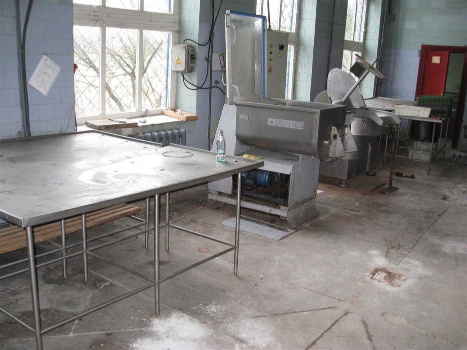 Комплекс виробничих будівель м’ясоцеху 947м Куровичі Львів-20км по М09