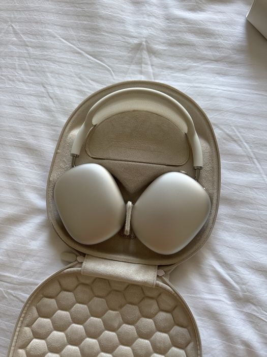 AirPods Max USB-C Starlight c/ Garantia