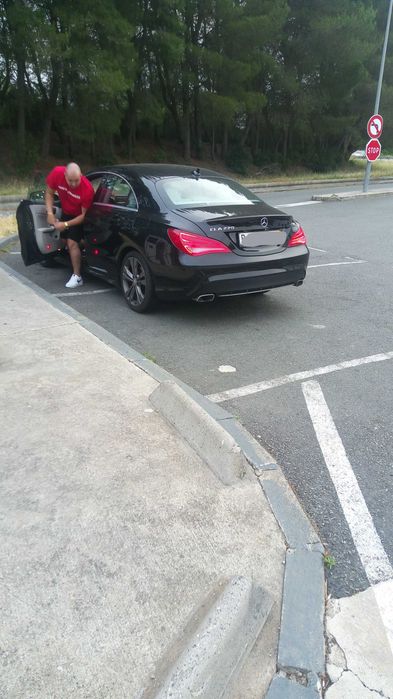 Mercedes-Bens Cla 220 cdi