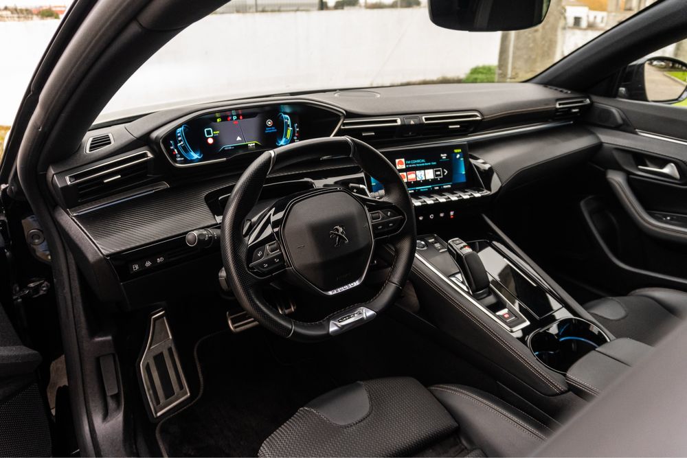 Peugeot 508 Plug-In Hybrid GT Pack 225 (Financiamento disponível)