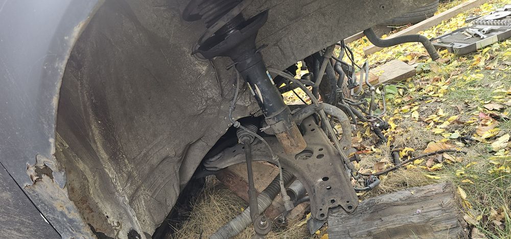 VW GOLF 4 разбираю