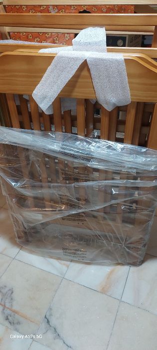 Vendo cama para bebé