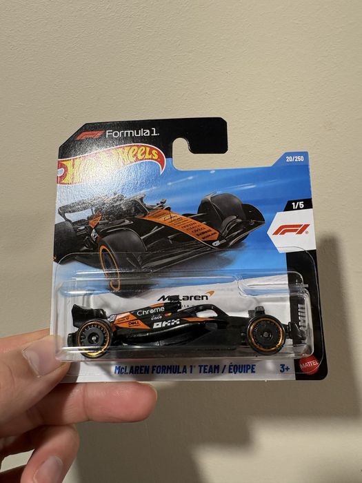 hot wheels mclaren formula 1 team