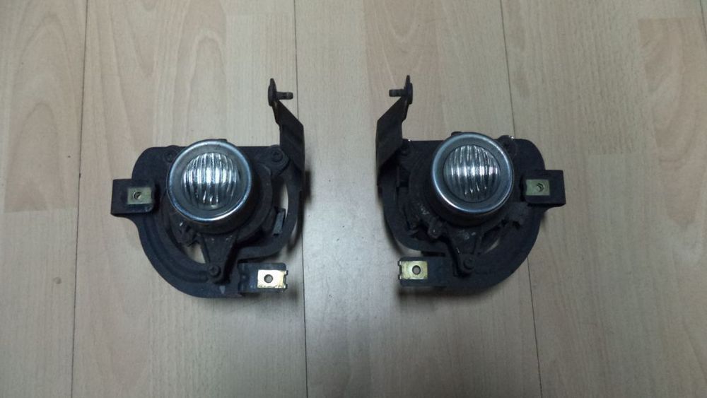 Farol nevoeiro Alfa Romeo 147 ano 2006 ( vendo a unidade)