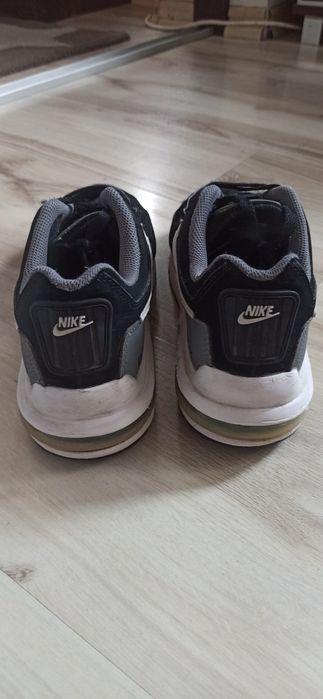 Buty sportowe Nike Flex Contact 38,5