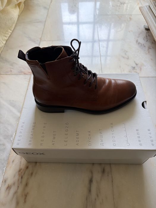 Botas Geox, usadas 2 vezes, com caixa