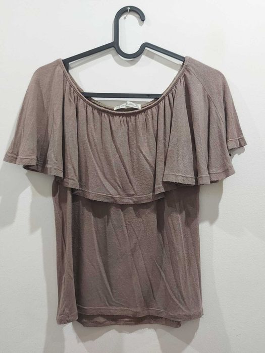 Top cai-cai castanho