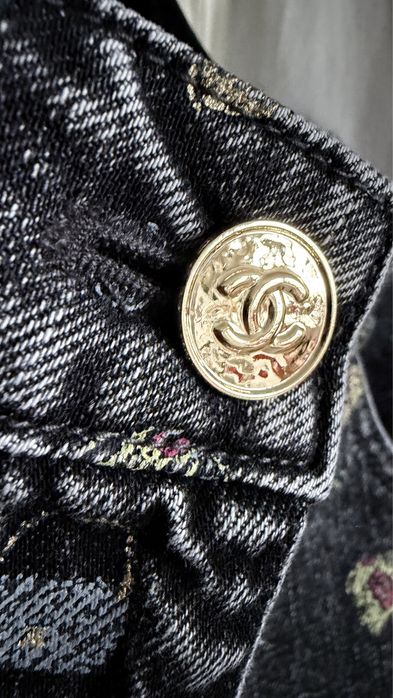 Spodnie dżinsowe Chanel