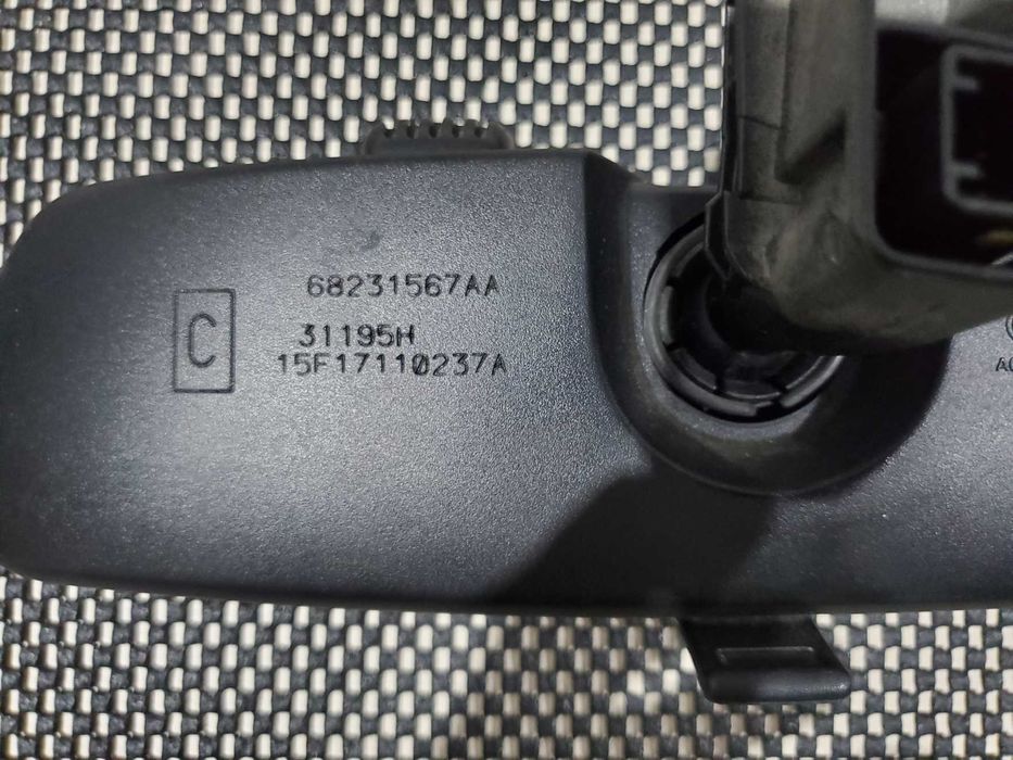 Зеркало внутрисалонное Mopar 68231567AA Chrysler 200 (2015-2017)