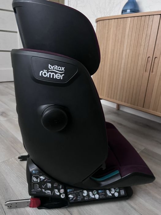 Автокрісло Britax romer advansafix
