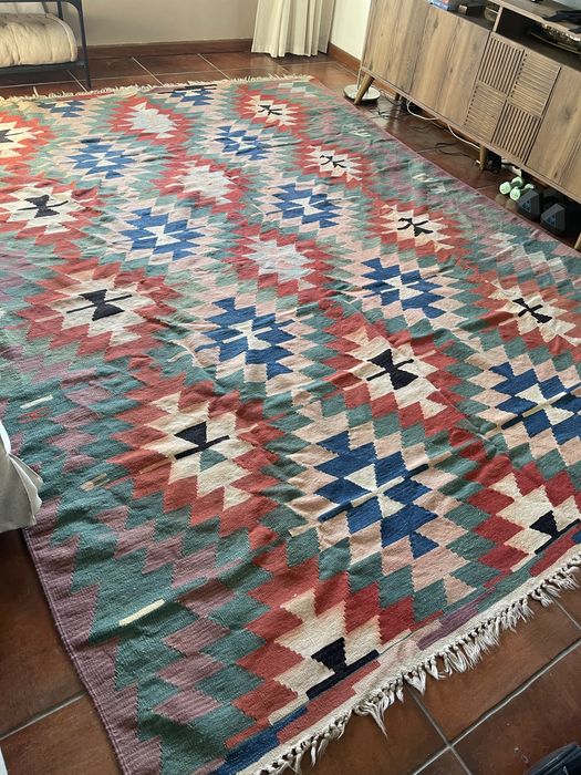 Tapete de Kilim original para sala grande