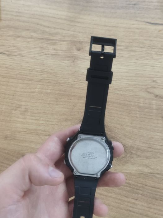 Męski zegarek casio