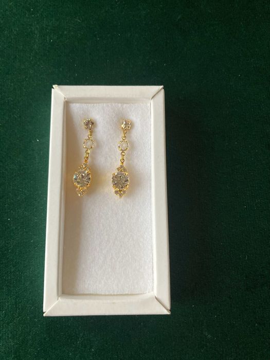 Nowe kolczyki w kolorze złota, wyprzedaż