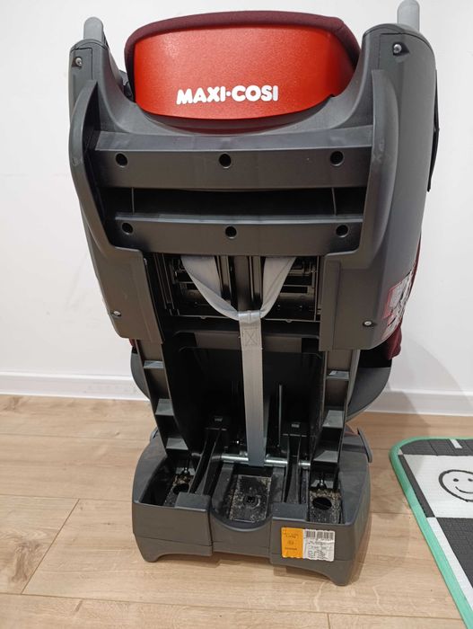 Fotelik samochodowy Maxi-Cosi Tobi Authentic Red 9-18Kg.