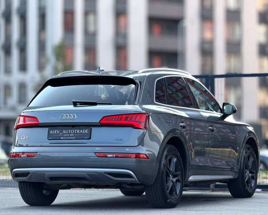 Продаж Audi Q5 Quattro