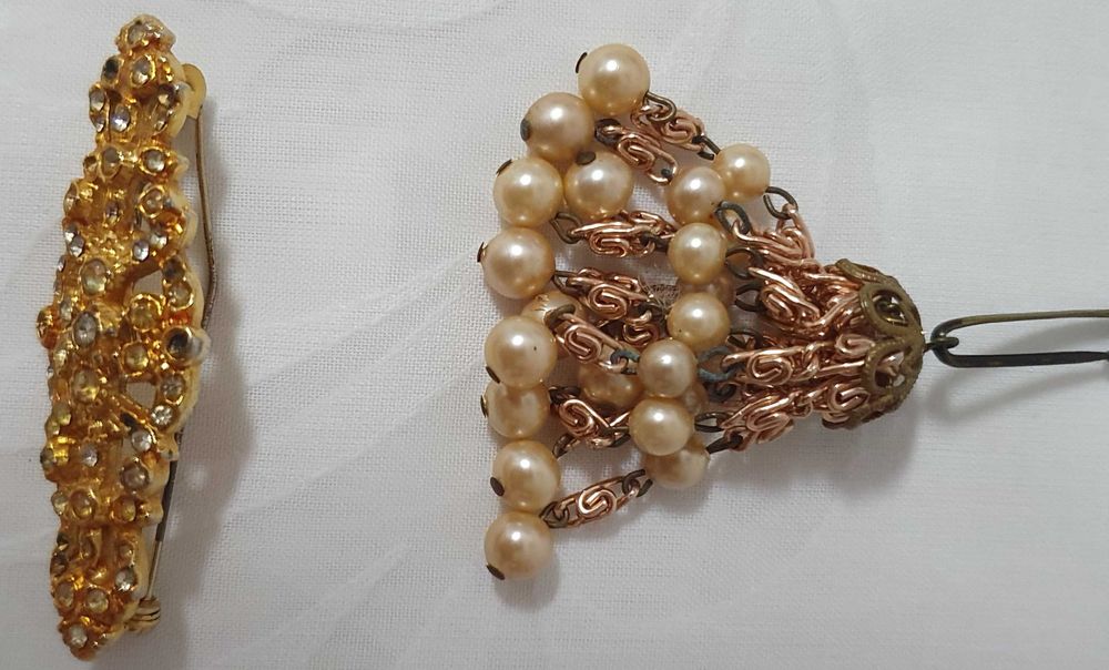 Lote de 9 pregadeiras / alfinetes. VINTAGE