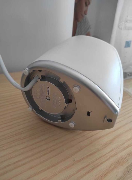 Aquecedor de biberões Miniland e esterilizador para casa e carro