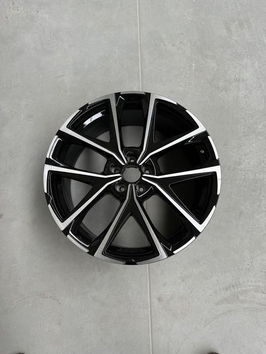 Felga Ds9 20” idealna