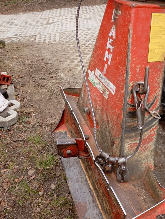 Wyciągarka leśna lebiodka