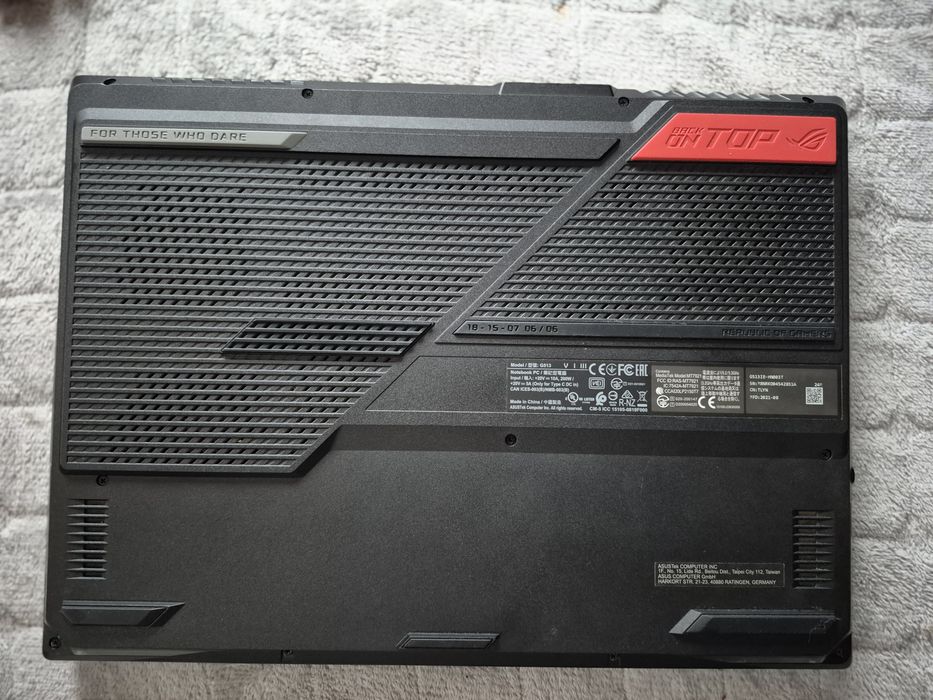 Laptop asus rog strix G513