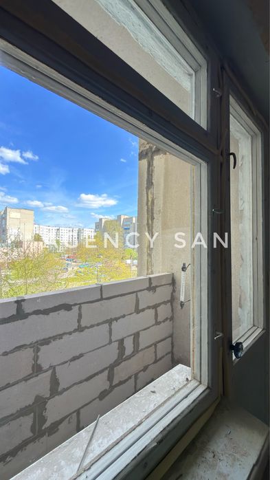 Продаж 3-х квартири пр. М. Лушпи ТЦ Атріум