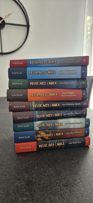 Felix, Net i Nika seria 9 książek