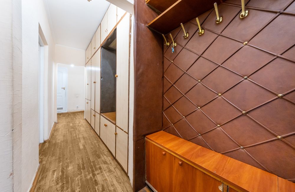 Посуточно 3к. метро Левобережная 7 минут ходьбы, МВЦ 2 мин