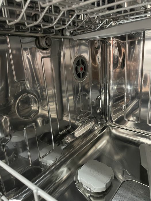 Máquina de Lavar Loiça BEKO BDFN15430X