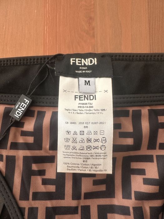 Oryginalny dwuczesciowy strój kapielowy FENDI rozm. 36