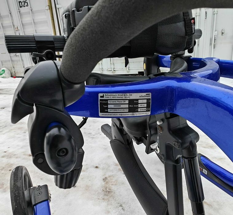 Задньопорні ходунки для дітей із ДЦП Rifton Dynamic Pacer Gait Trainer