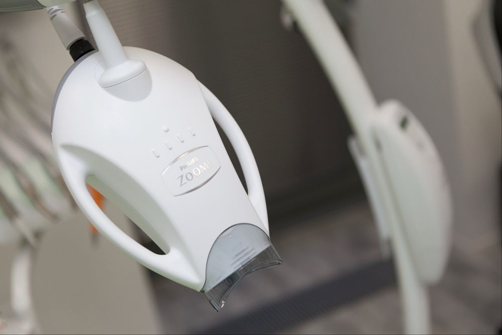 Branqueamento LED - PHILLIPS ZOOM