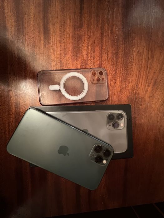 Продам Iphone 11 Pro 64