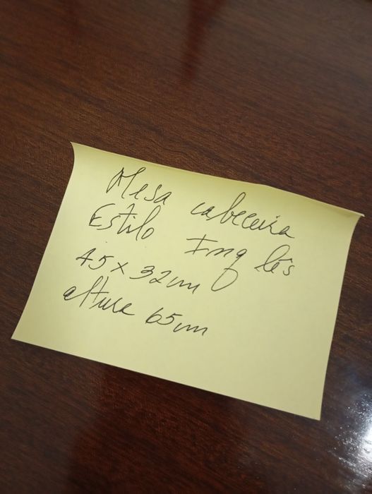 Mesas cabeceira estilo inglês