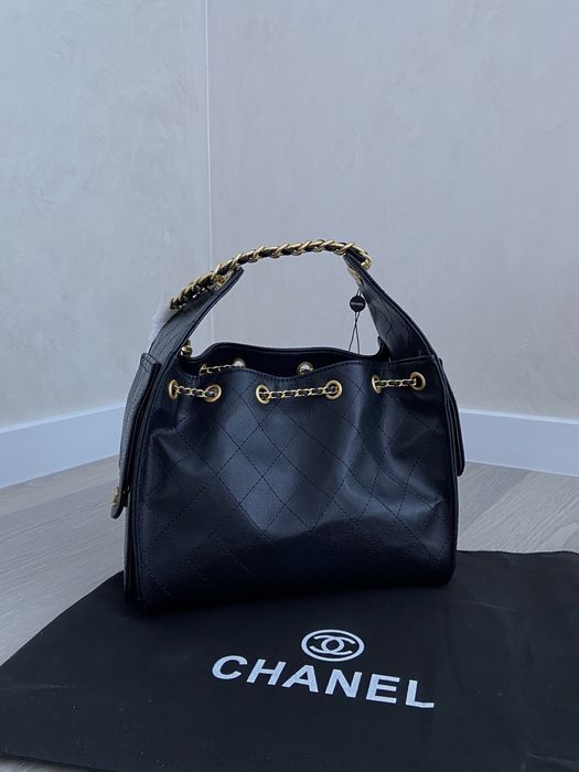 сумка Chanel Hobo
