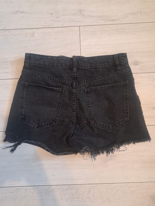 Krótkie spodenki jeansowe ZARA rozmiar 36