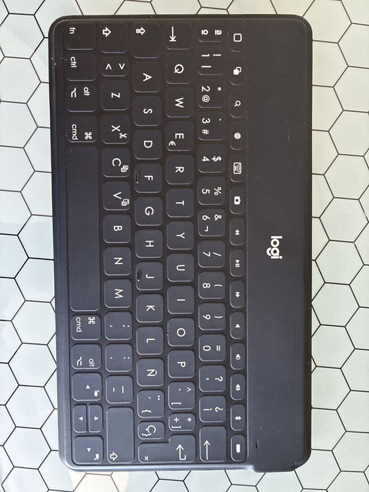 Teclado bluetooth Logi fino