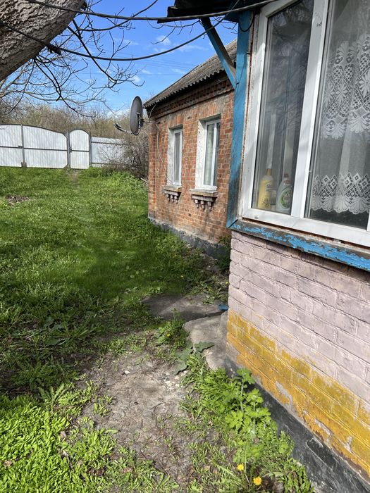 Продається будинок в м.Городище, Черкаська обл Є ВІДНОВЛЕННЯ