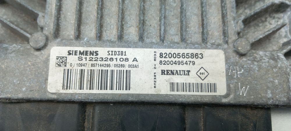 Centralina motor / ECU RENAULT Grand Scénic II (JM0/1_)