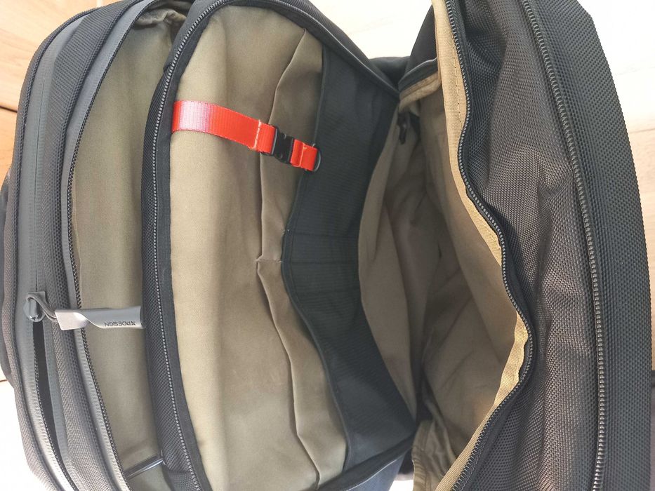 Plecak  premium antykradzieżowy, duży XD Design, jak nowy!
