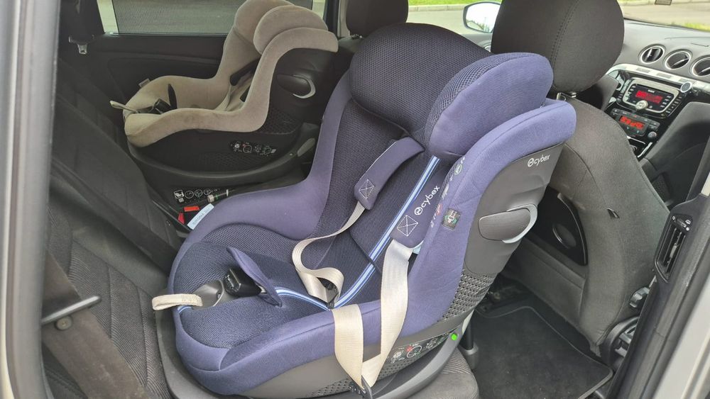 Ford S-MAX 2.0 TDCi 140 KM, automat, niski przebieg