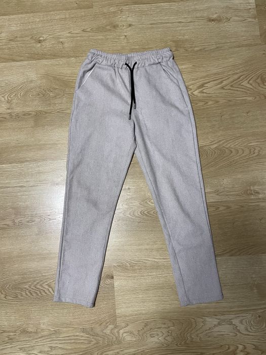 Бежеві осінні штани