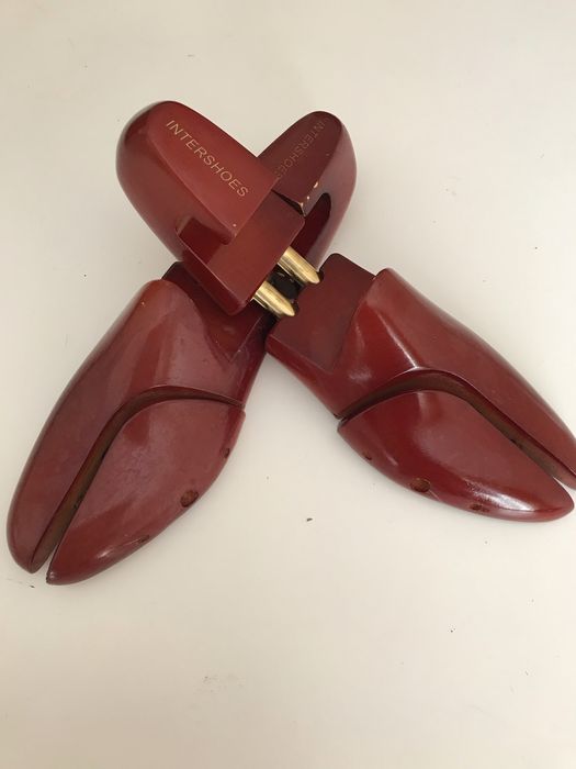 Колодки распорки для хранения обуви