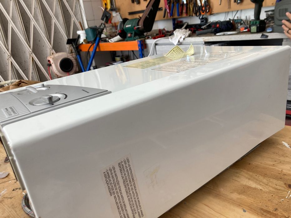 Dois esquentadores para peças